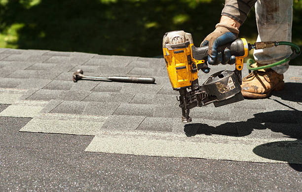 Best Local Roofing Companies  in Mcdade, TX